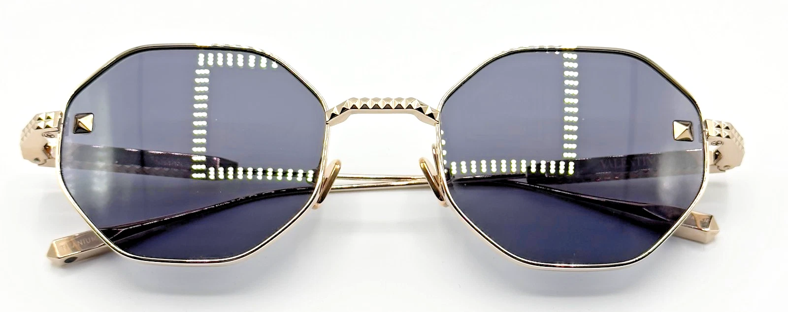 Valentino V-STUD VLS-122 Sunglasses