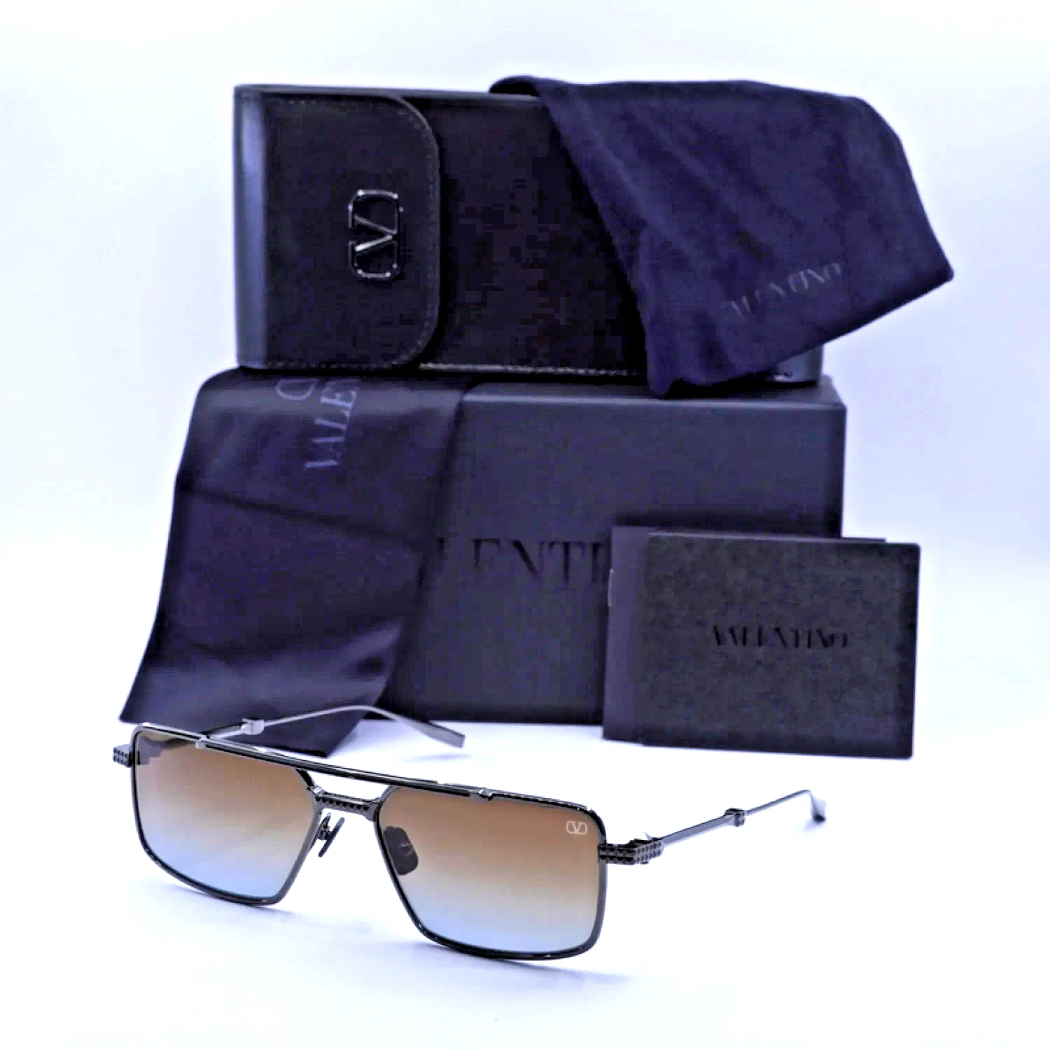 Valentino V-SEI VLS-111C Sunglasses