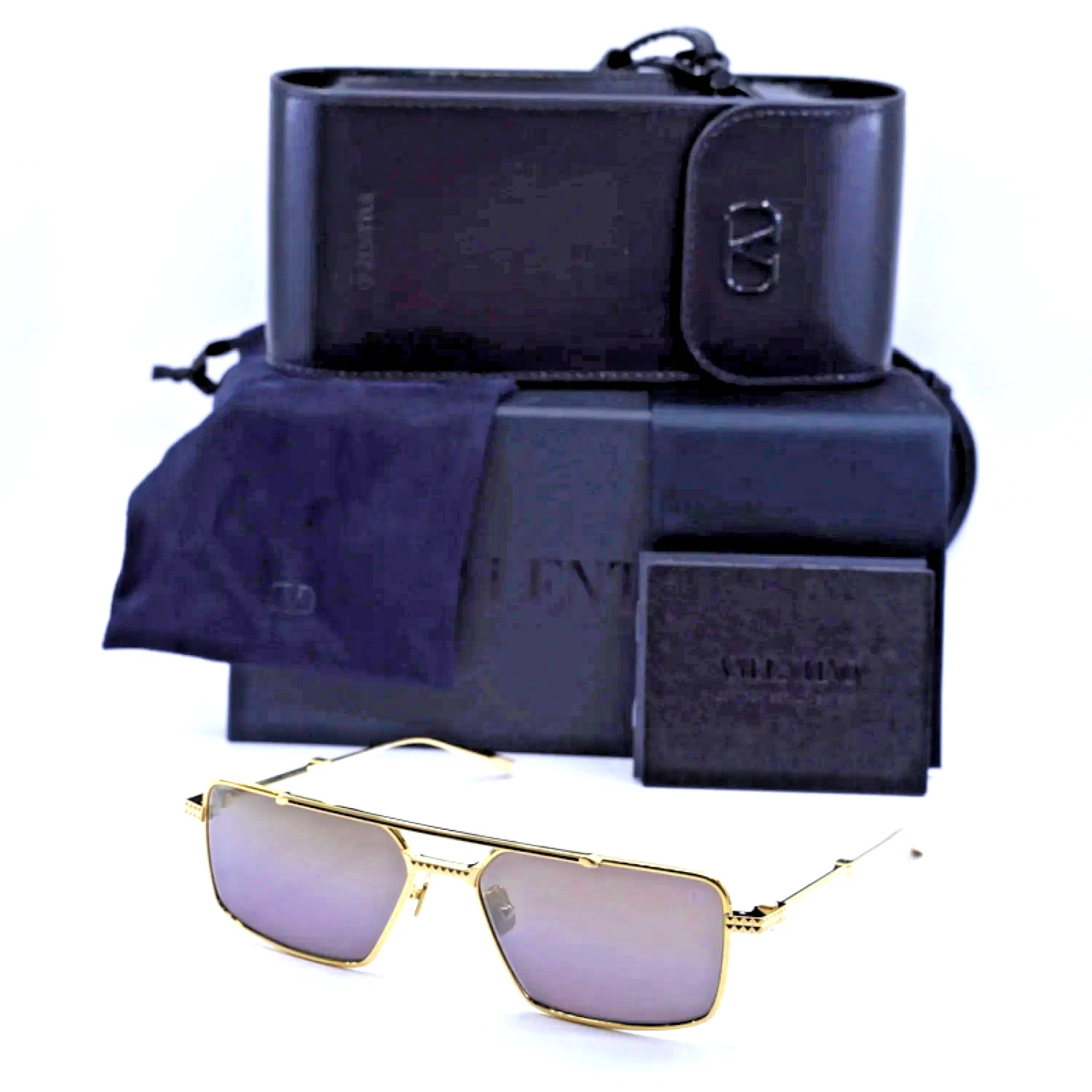 Valentino V-SEI VLS-111B Sunglasses